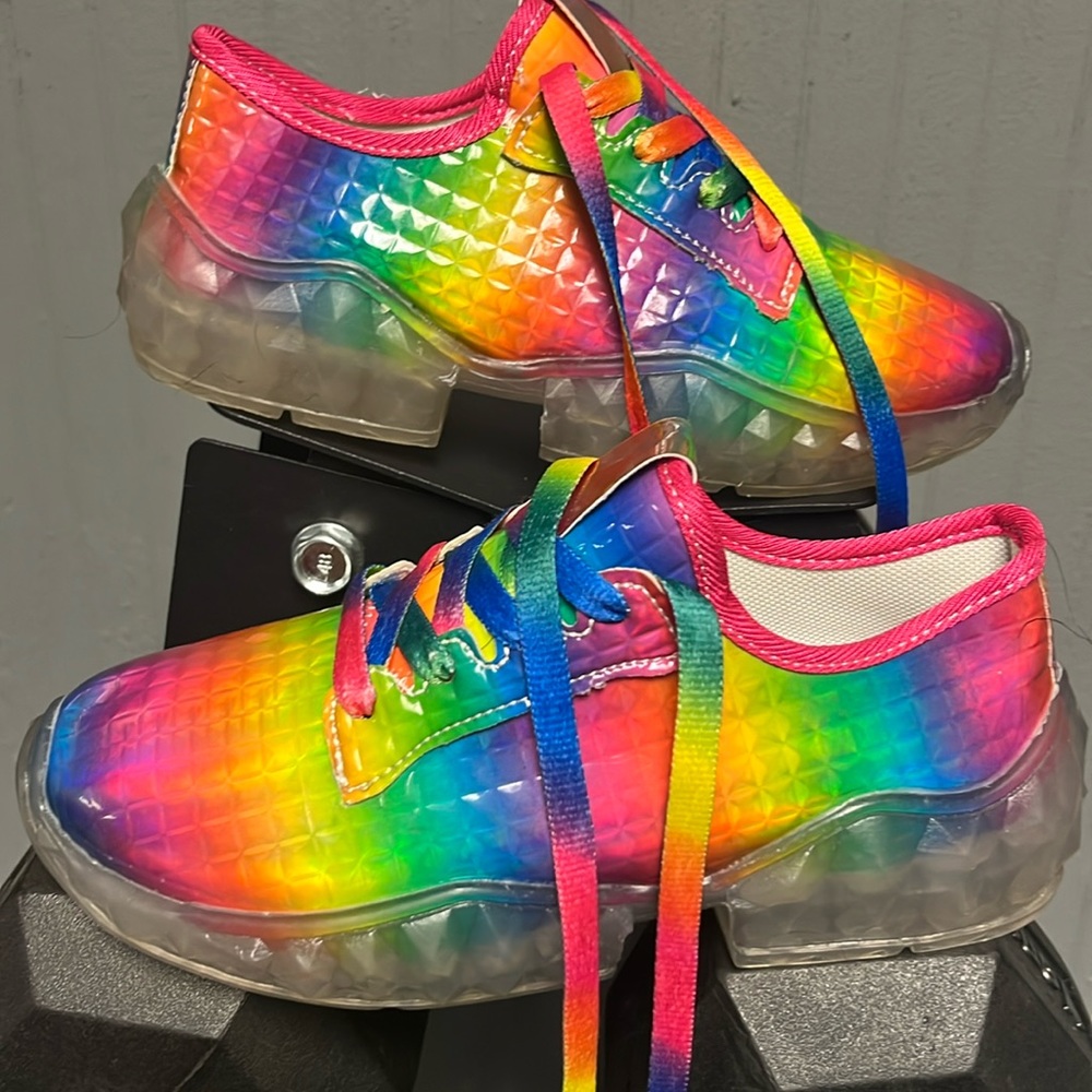 Women’s sneakers